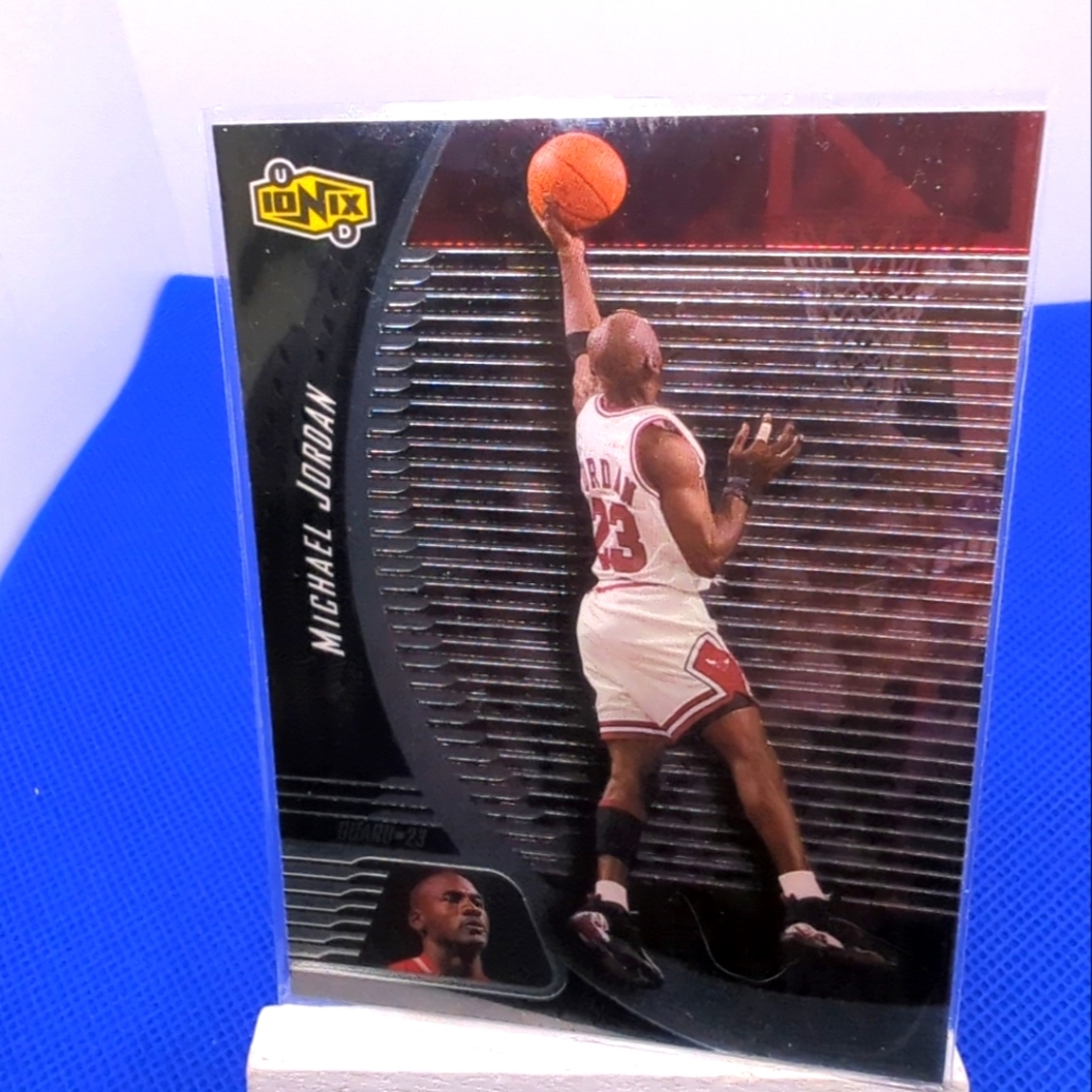 MICHAEL JORDAN 1999 UPPER DECK IONIX #3 PERFECT!!!